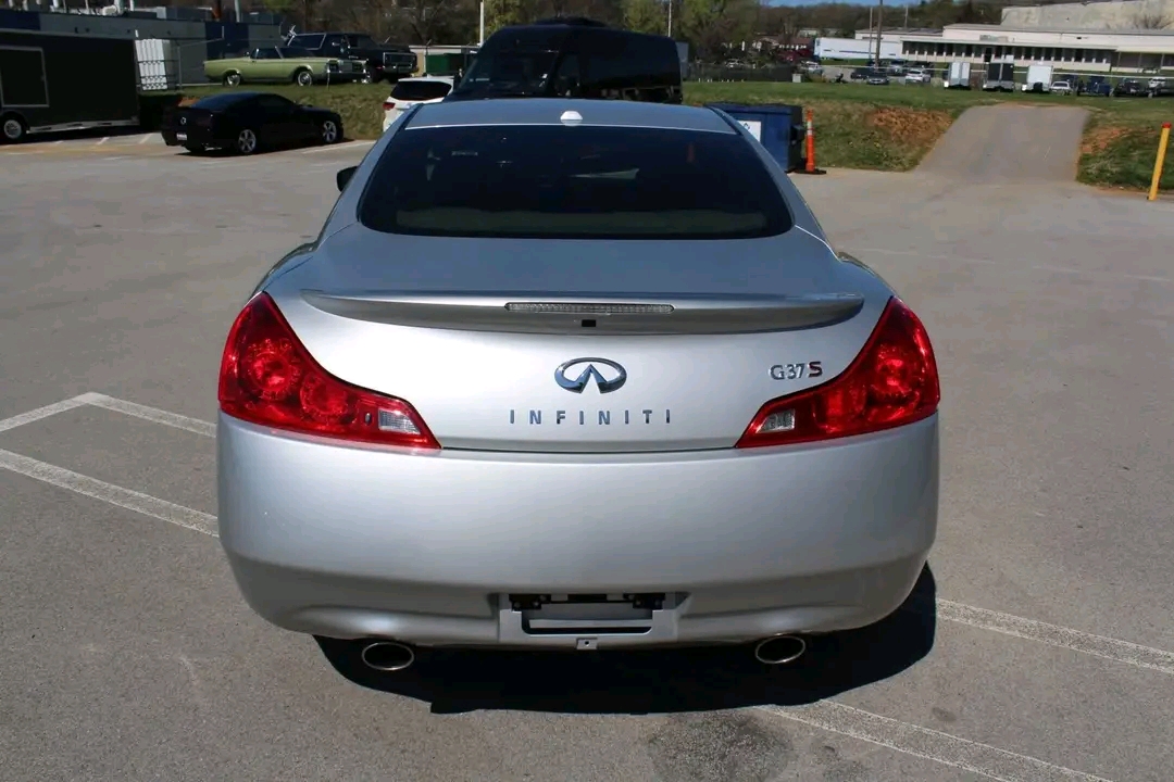 G37 sport additional