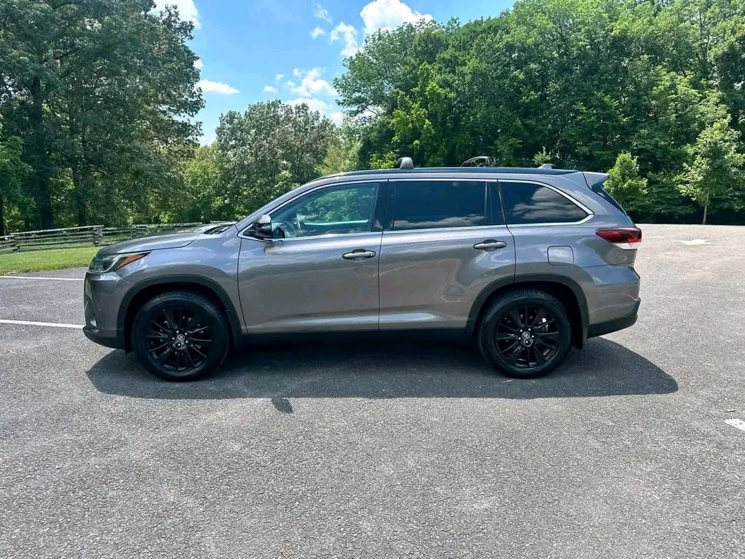 Toyota Highlander additional
