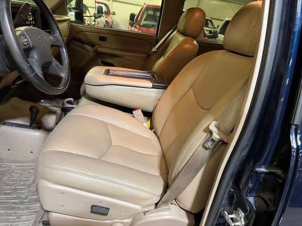 Silverado 2500HD LT additional