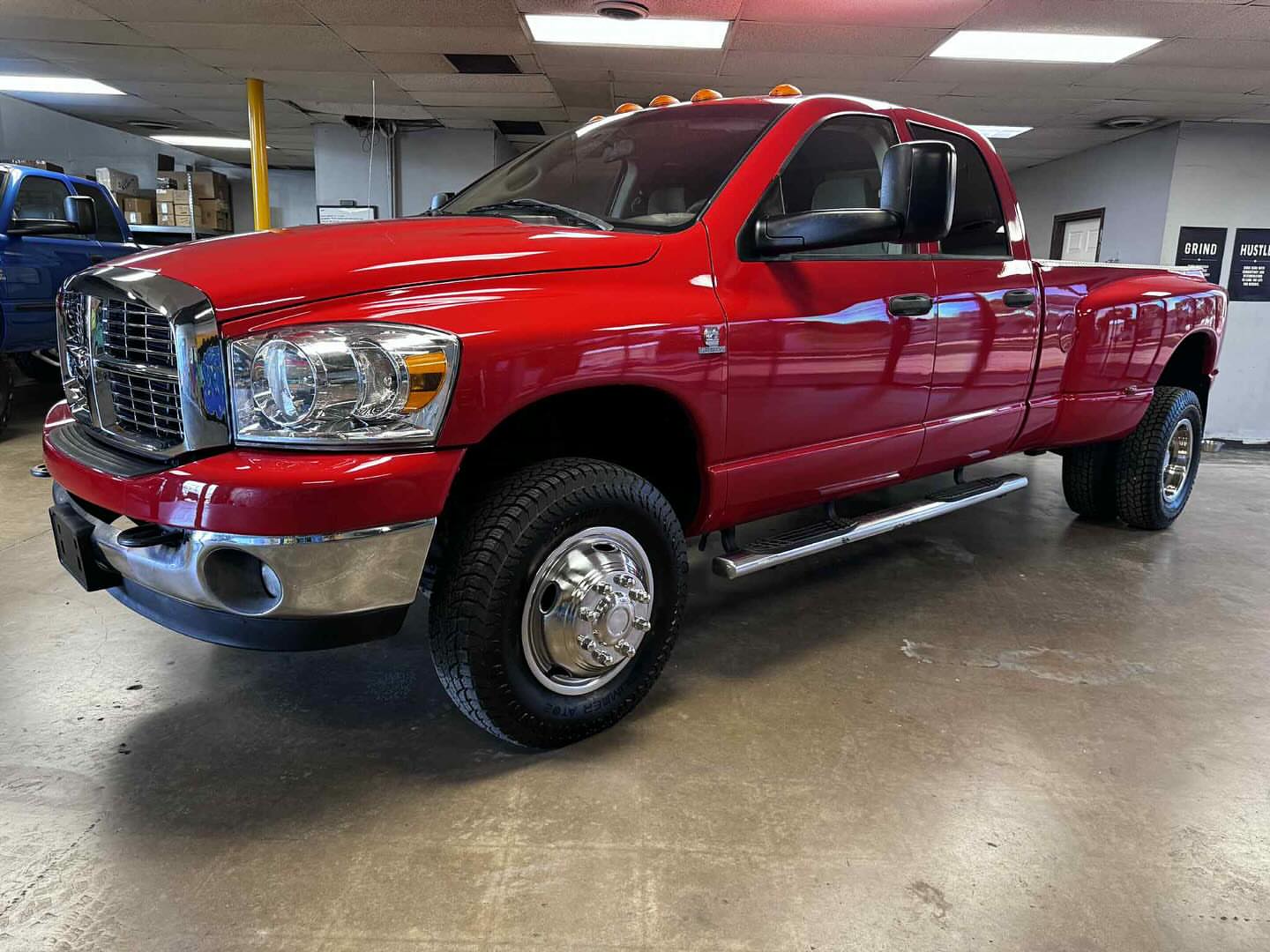 2007 Dodge 3500 6.7L Diesel 4x4 additional