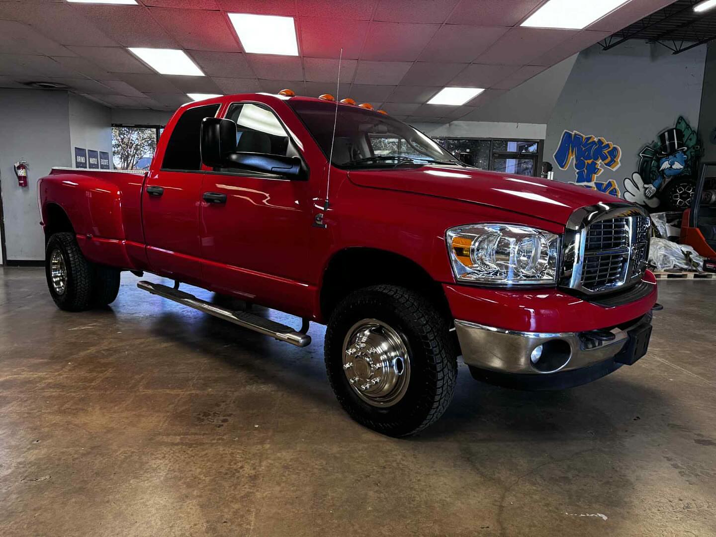 2007 Dodge 3500 6.7L Diesel 4x4 additional
