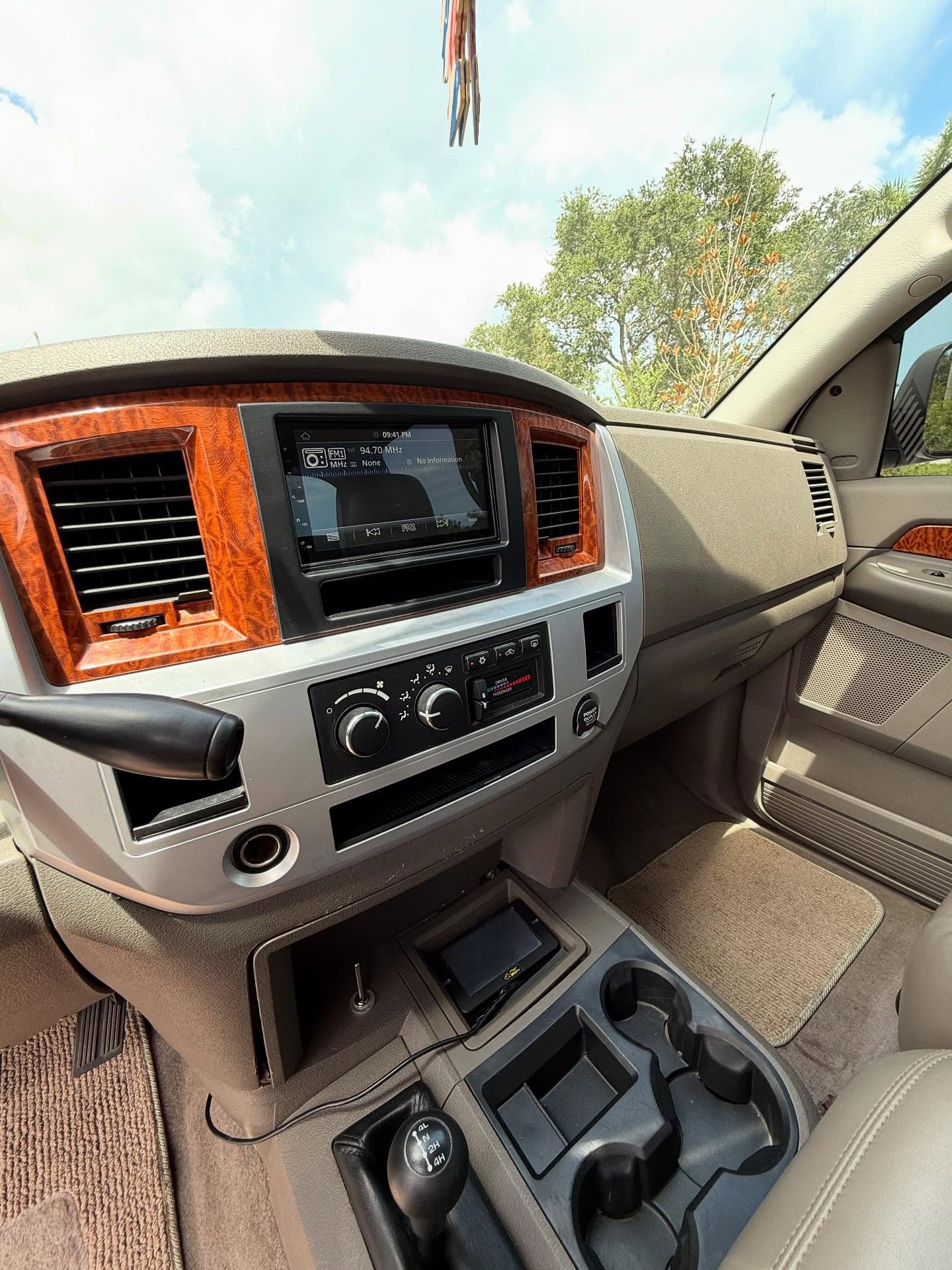 Laramie Dually 5.8 additional