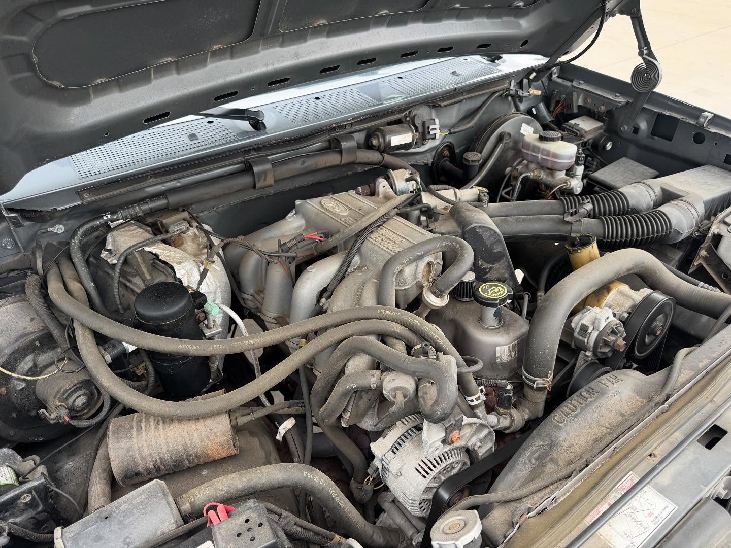F-150  XLT 4x4 additional