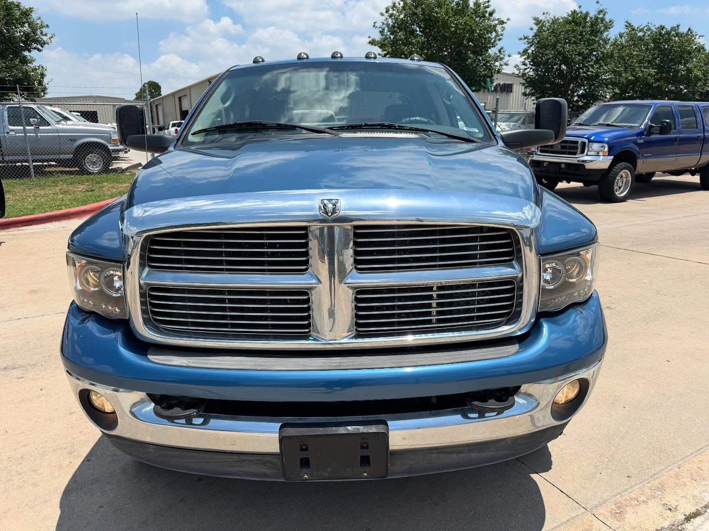 Dodge ram La Marine 4X4 LB additional