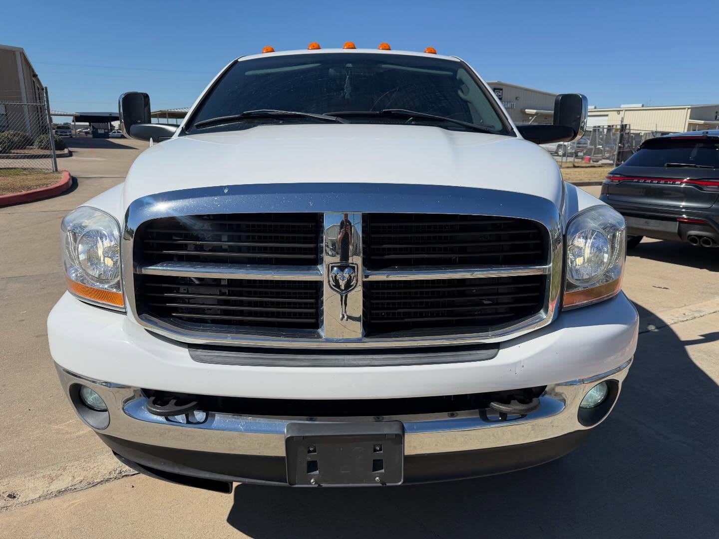 Ram 350 SLT additional