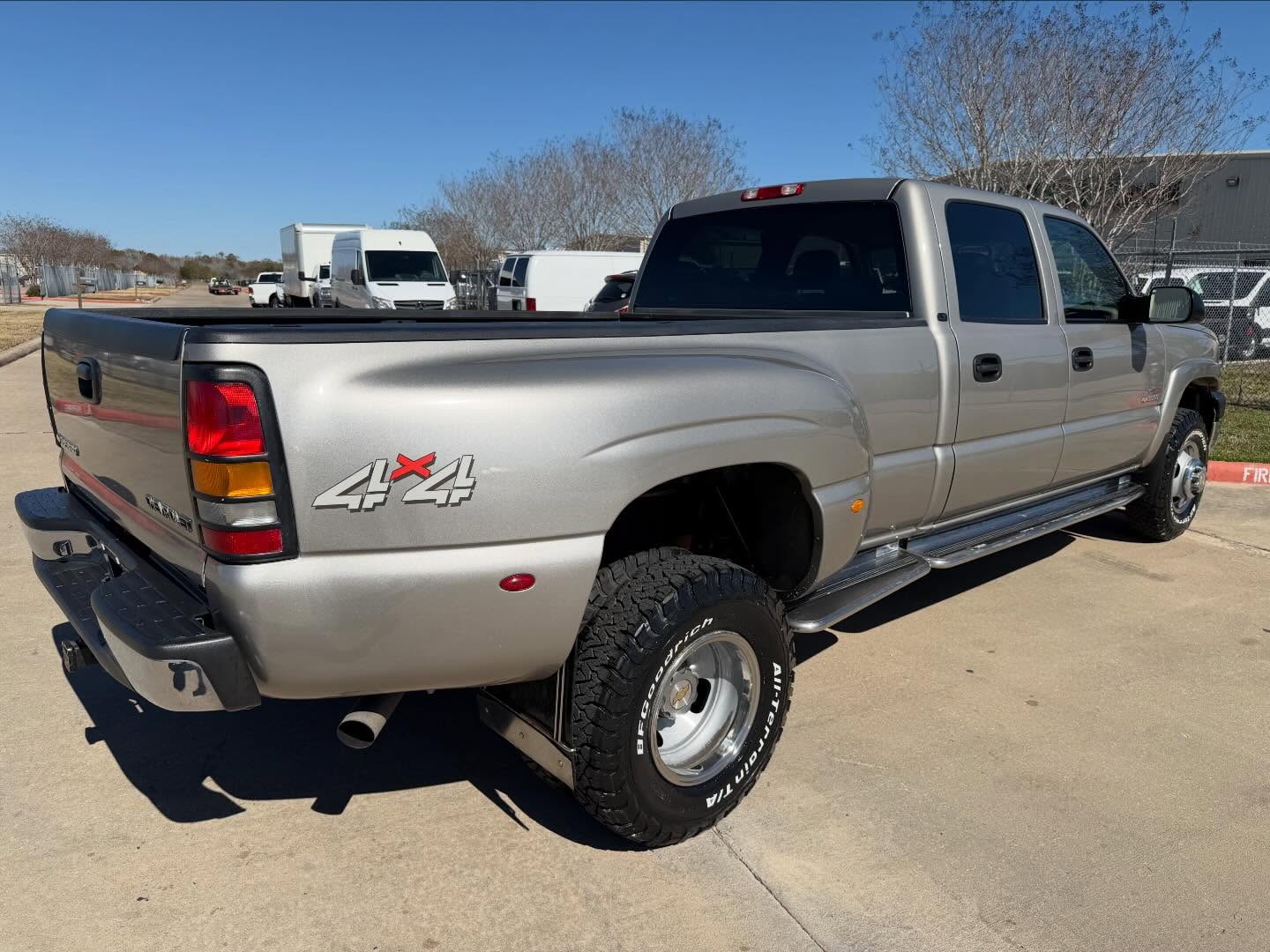 Silverado 3500HD LT3 additional