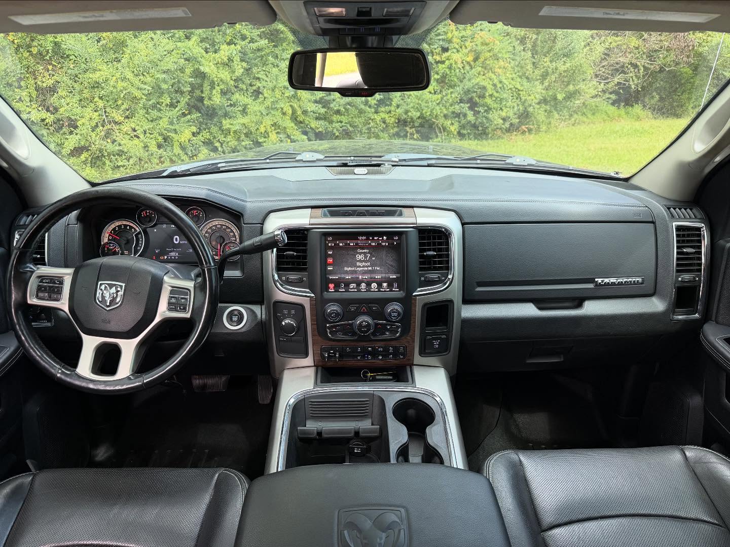 Laramie 4x4 6.7 Cummings additional