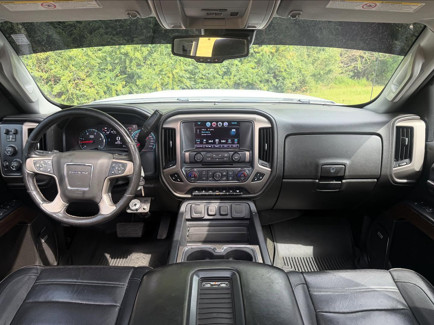 Sierra 2500 Denali 4x4 additional