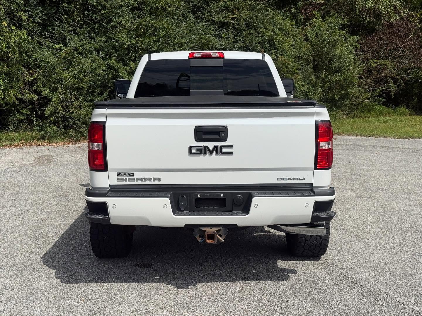 Sierra 2500 Denali 4x4 additional