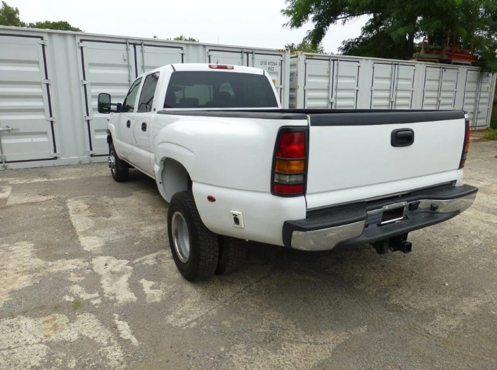 Silverado classic 3500 LT daully additional