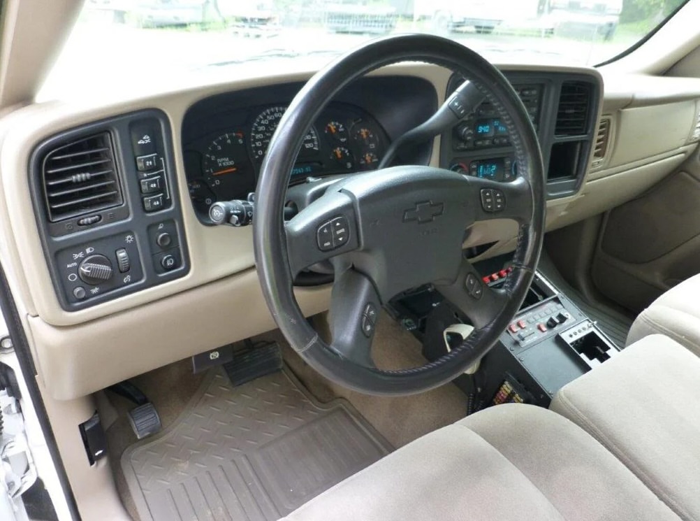 Silverado classic 3500 LT daully additional